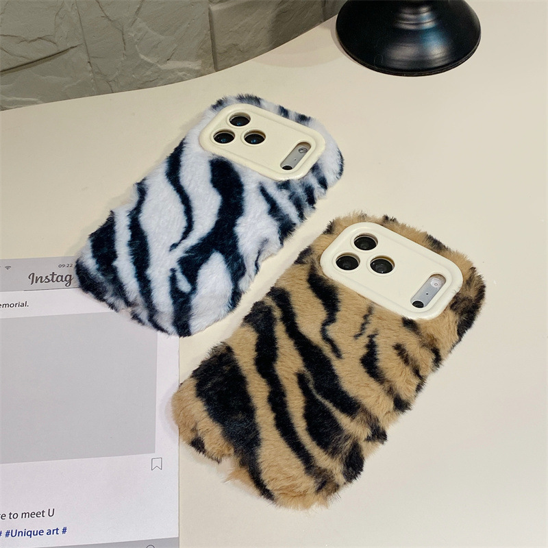 Luxury Zebra Pattern Fluffy Pl - Phone Cases Iphone ulasan dan harga